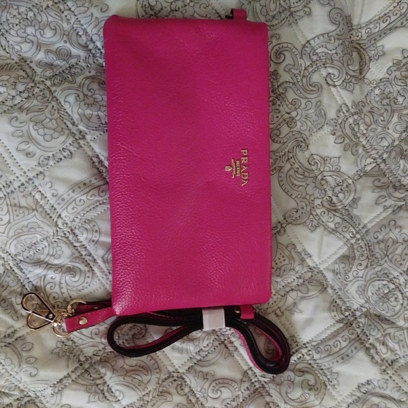 Brand New Never Used Prada Cross Body Bag - Picture 5 of 7